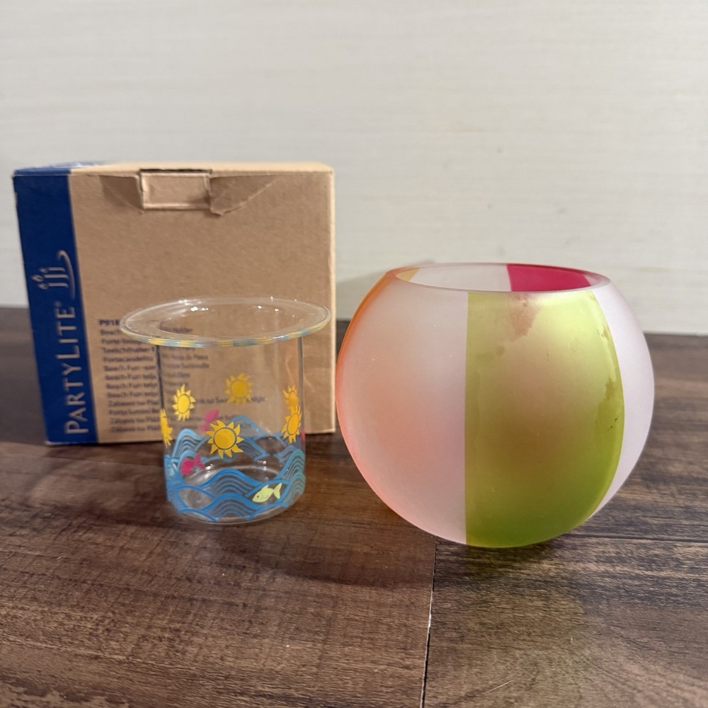 New PartyLite Beach Fun Tealight Holder Frosted Glass Beach Ball Summer 2015